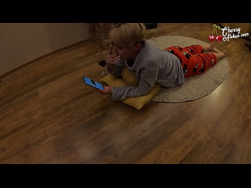 ❤️ Traks Blondīne sūc milzīgu locekli sūc un lēkā uz tā - anālais sekss Porno pie porno lv.yespornpics-com.ru